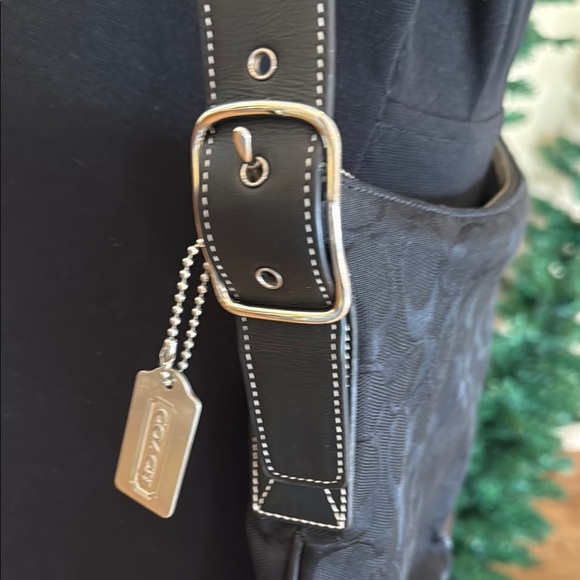 Coach Signature Convertible Crossbody/Shoulder Bag - Picture 7 of 11